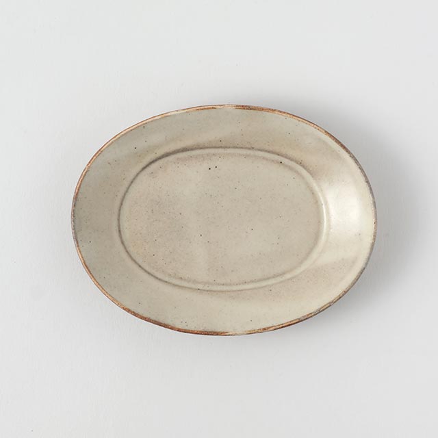 煌陶窯　Be　楕円皿　12.5×9.5