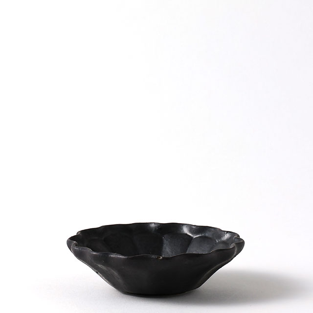 煌陶窯 花型丸鉢 黒 12cm