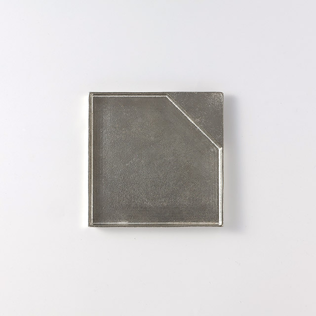 能作 錫 スクエア皿 13cm