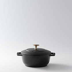 staub　鍋　16.5　黒