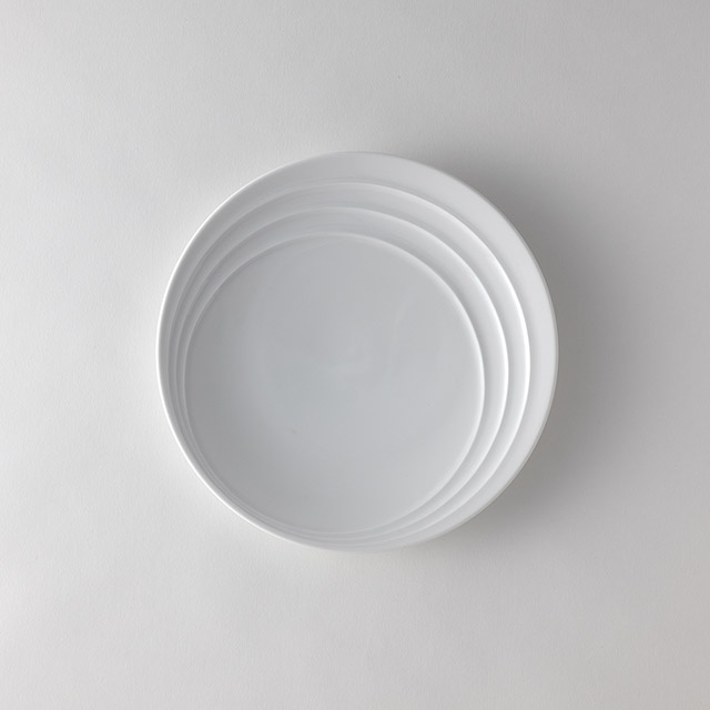 レステ　白　24cmプレート
