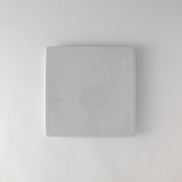 平プレート　スクエア　24c×24　白