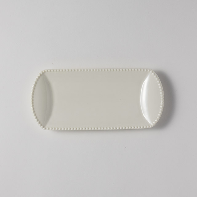 Catena 白 長方形プレート15.5×9.5 渕ドット