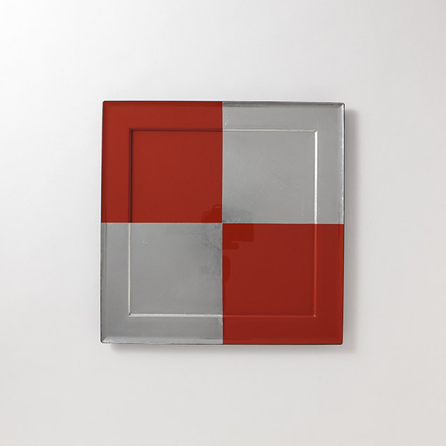 越前漆　朱・銀　正角盆　市松　30cm