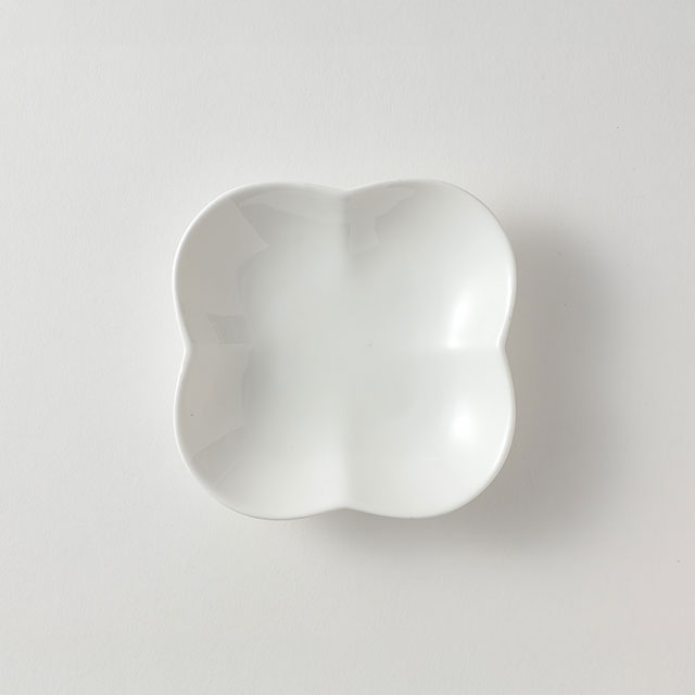 小皿 オフホワイト(D) 四隅 11×11