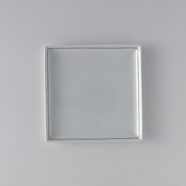 T&S 正方形縁ドット皿 小 15cm