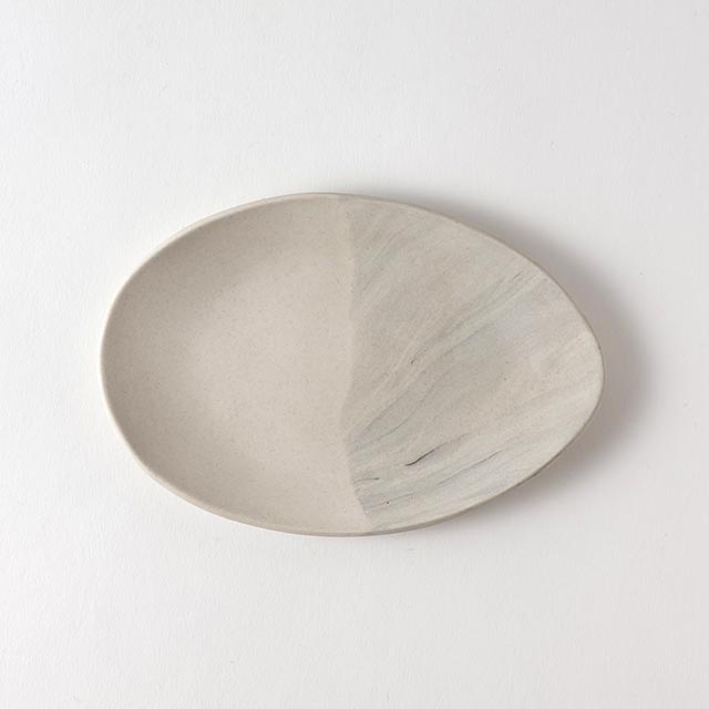 飯田万綾　ねり込楕円プレート小