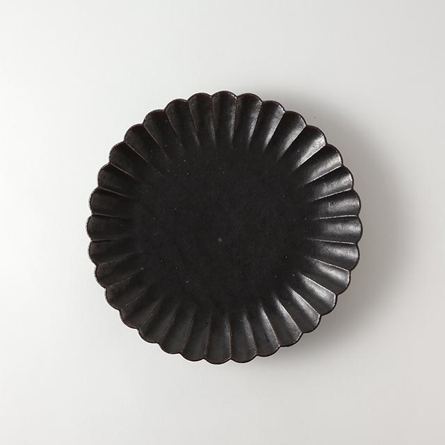 黒釉 花型黒丸皿 22cm
