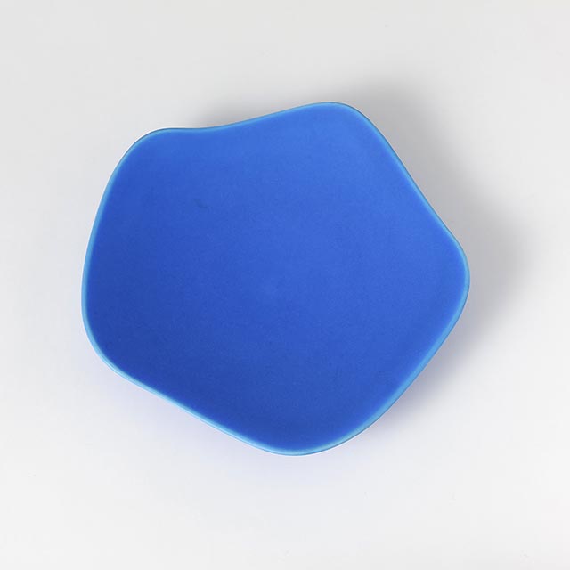 東一仁 五角形皿深ブルー 22.5×22