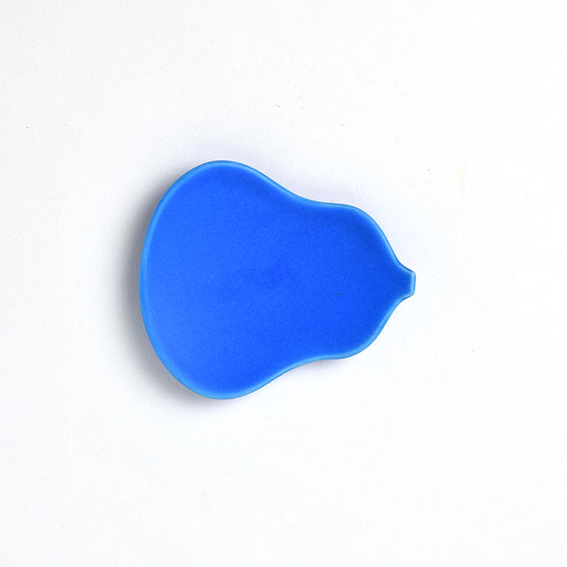 東一仁 ひょうたん形深ブルー小皿M