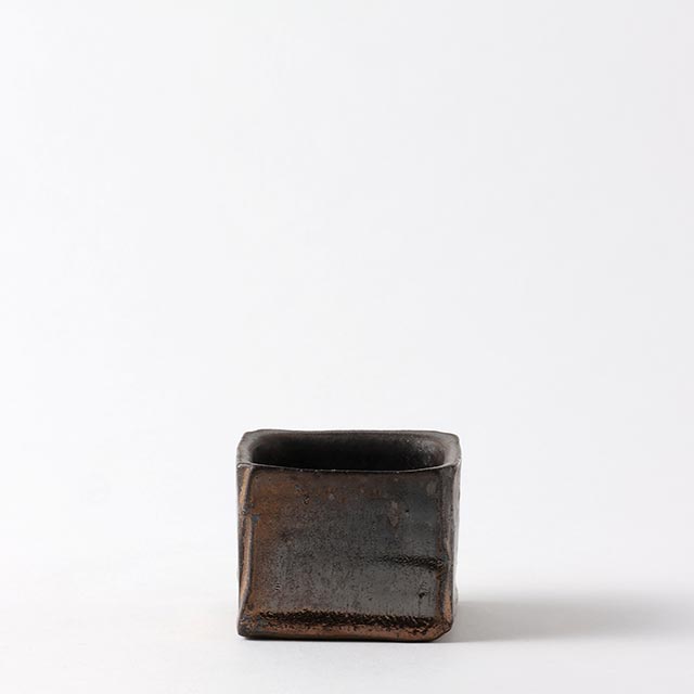 平岡仁 マンガン釉角小鉢(小)