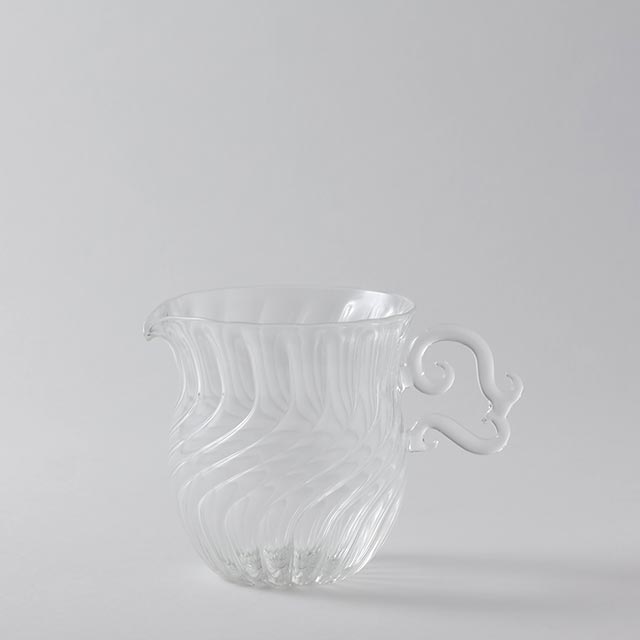 えむに ガラスピッチャーLow