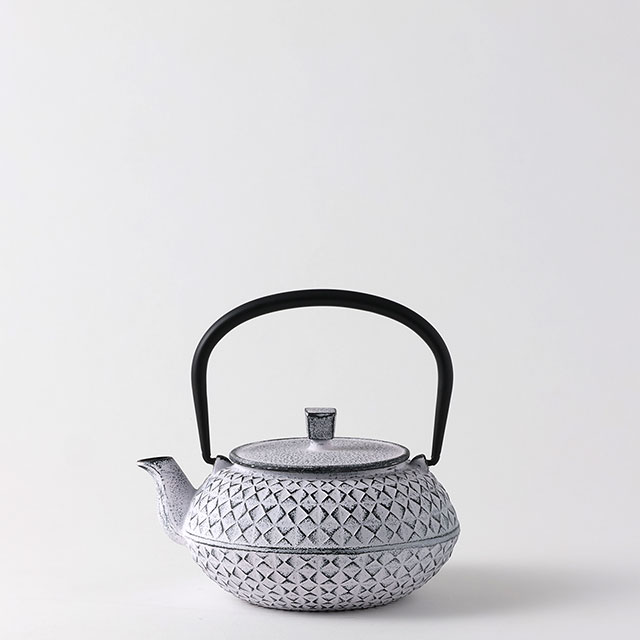 Roji　南部鉄ティーポット0.6L　パープルホワイト