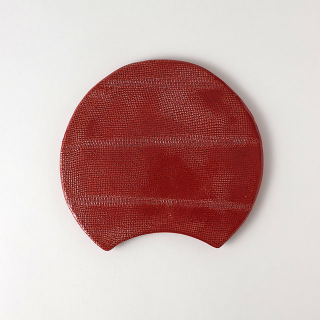 Bon 赤月型平プレート カヤ目(小)