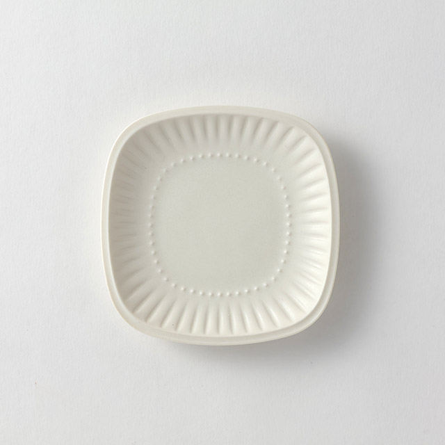 パステリー白スクエアミニプレート11cm
