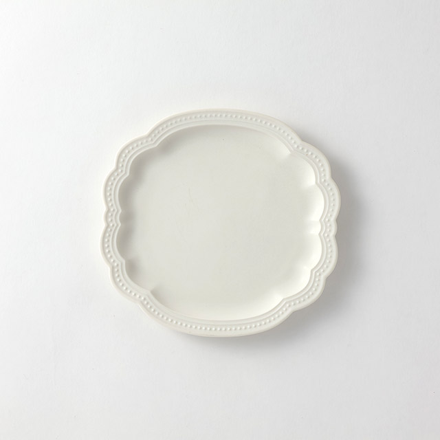 パステリー白プレート18.2×17.5