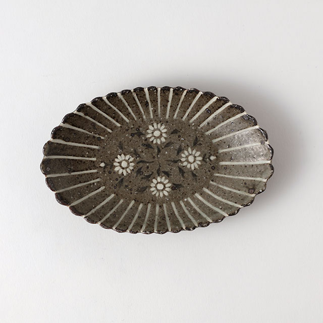 中西申幸　オーバルプレート15.5×10