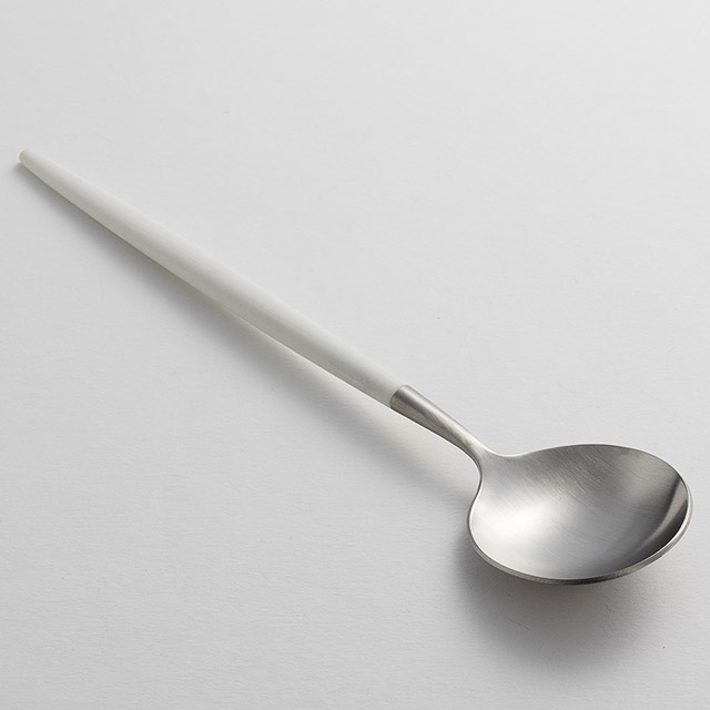 Cutipol　デザートスプーン　ゴア　白