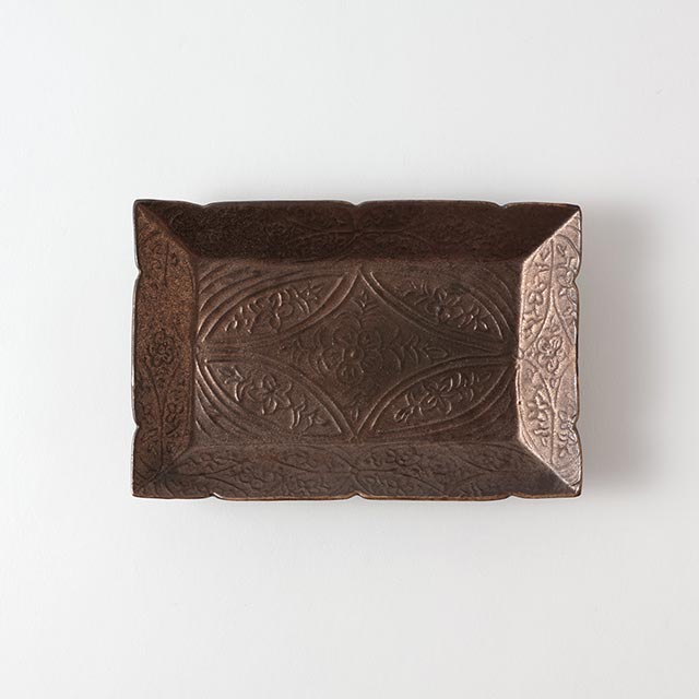 前田麻美　ブロンズ花七宝長角皿