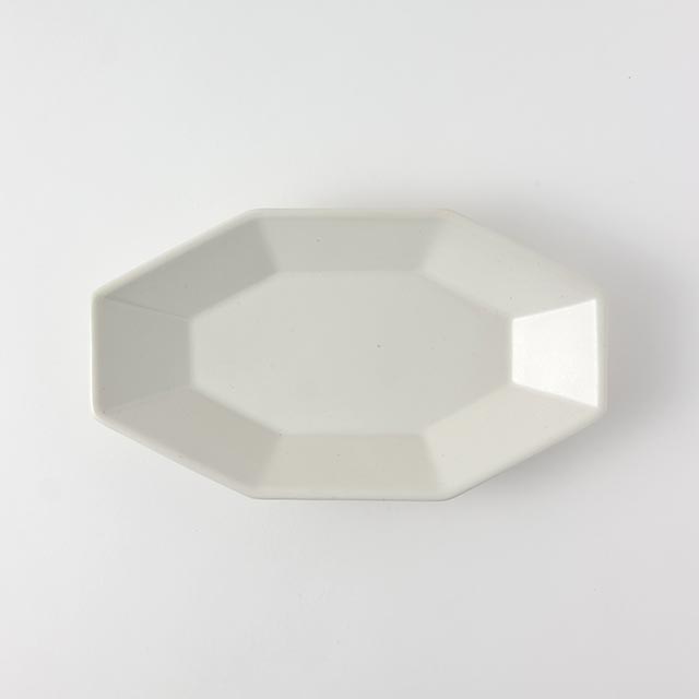 A.Pottory白楕円八角プレート