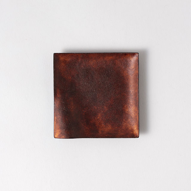 紙のカタチ　漆紙小皿スクエア茶