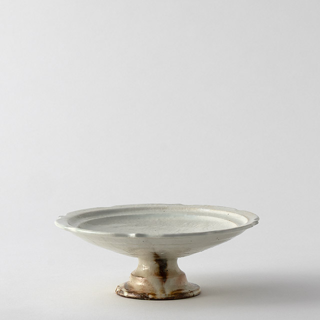 鉄散 彫刻コンポート白 18cm