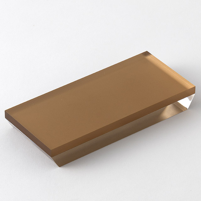 アクリル長角　クリア／ゴールド