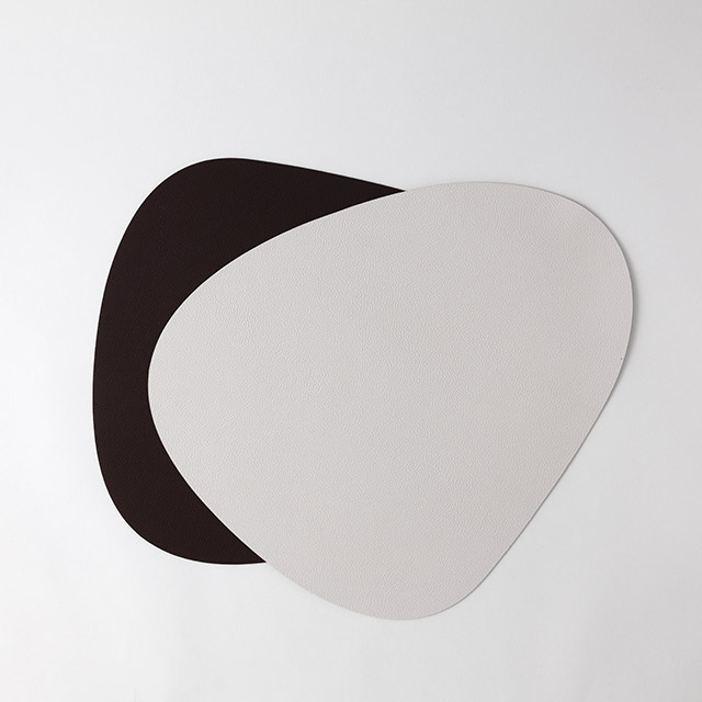 リバーシブルランチョンマット ホワイト/ブラウン