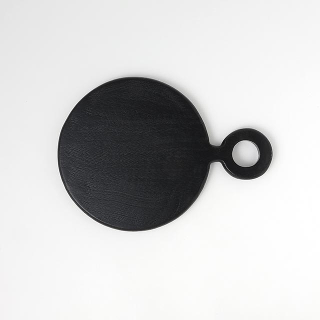 カッティングボード　黒ラウンドウッド