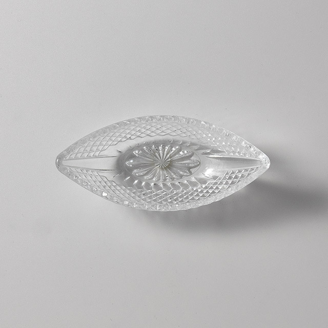 エスプリアミューズガラス舟形鉢