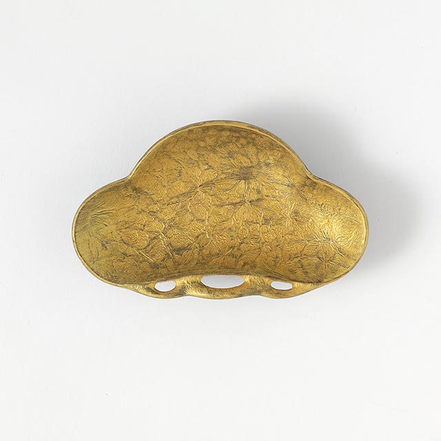 ゴールドいぶし松型皿