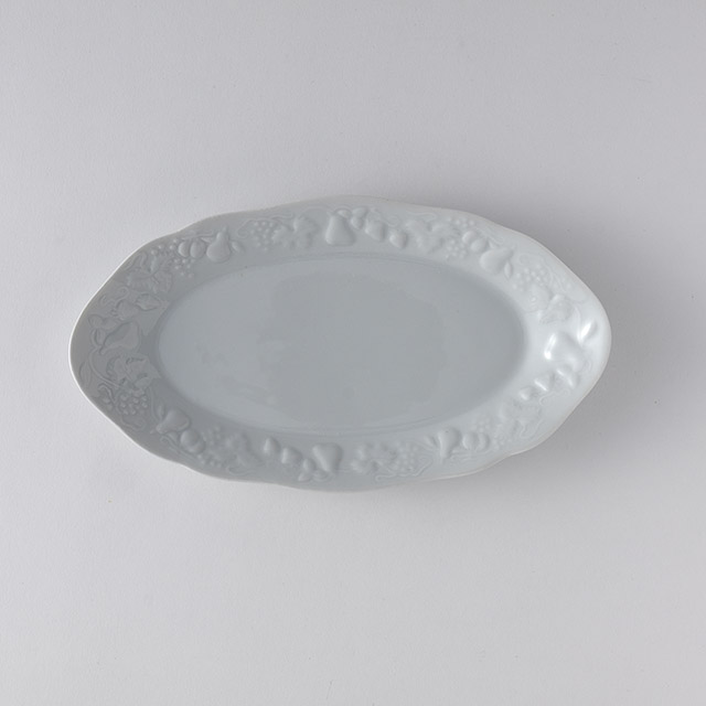 ポルセラン・リモージ楕円皿白　フランス