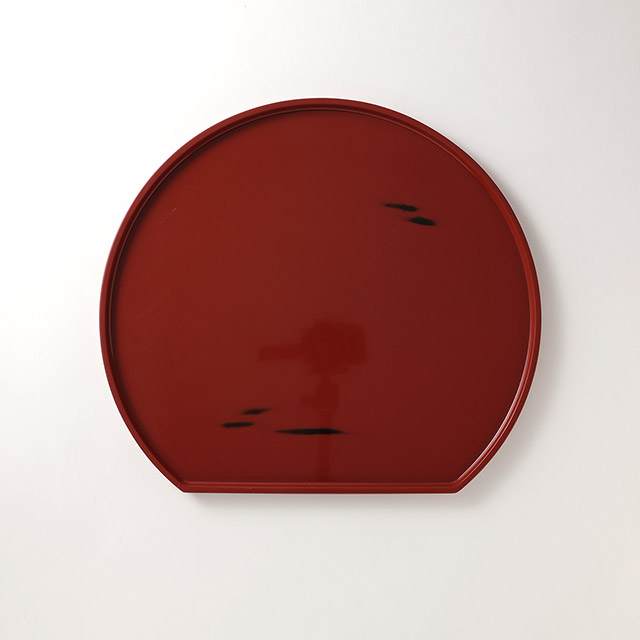 漆 朱色半月盆 根来塗り