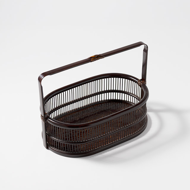 塗り竹　くしめ手付き篭