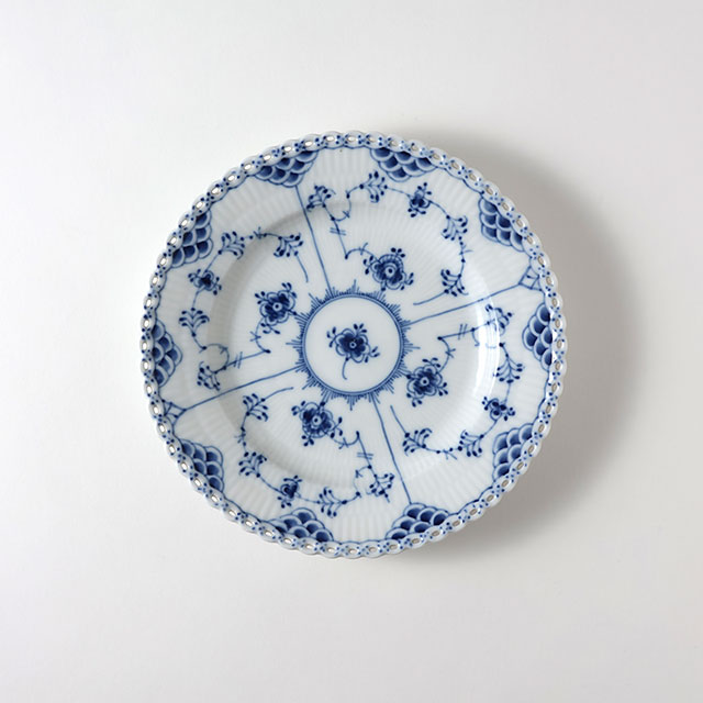 ロイヤルコペンハーゲン ブルーフルーテッド フルレース ミート皿(クラシック50%|旧3,960円)