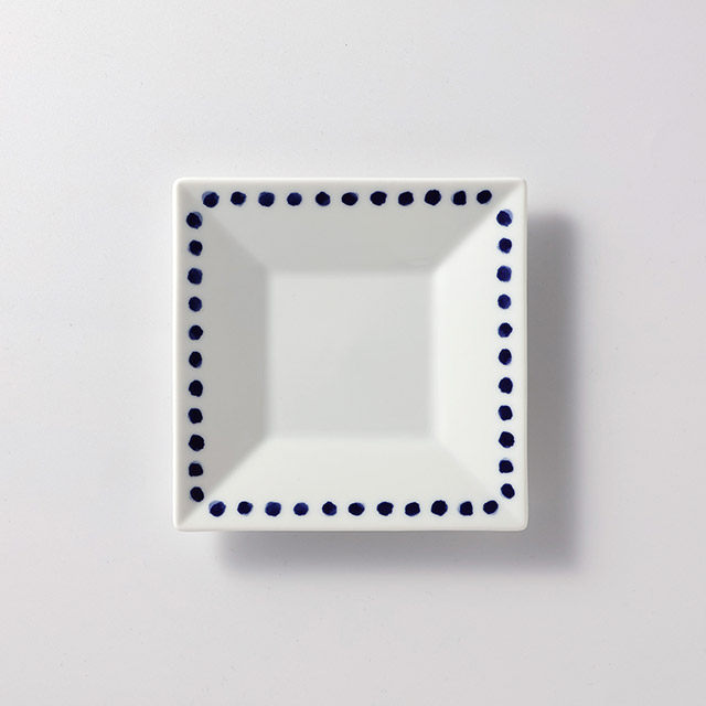 st-010　正角小皿　13.5