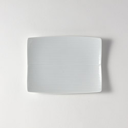 白磁ストライプ長角皿　白　16×12.5