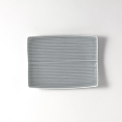 白磁ストライプ長角皿　グレー　16×12.5