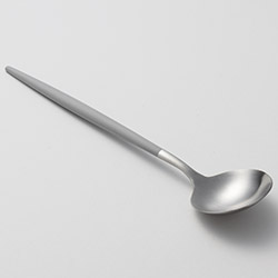 Cutipol　ディナースプーン　ゴア　ライトグレー