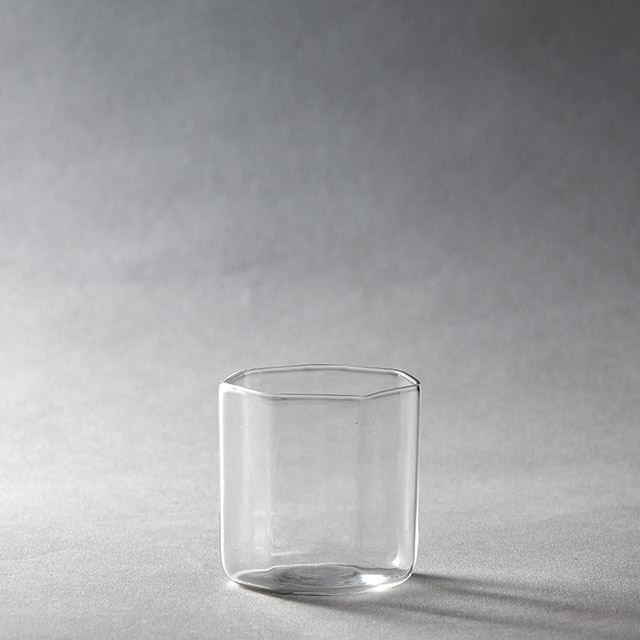 谷口嘉 七角ぐい呑み