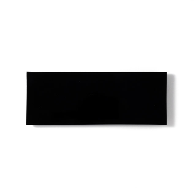 脚付き長角板皿　漆器　黒