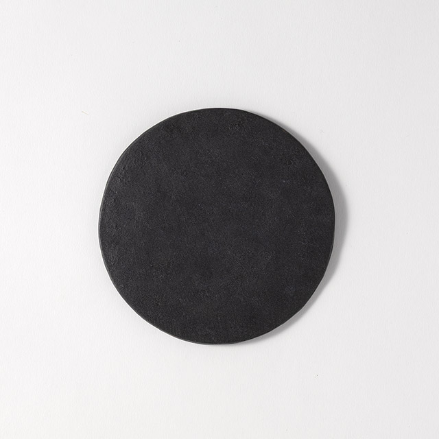 鈴木智子　小皿12cm（墨黒化粧）