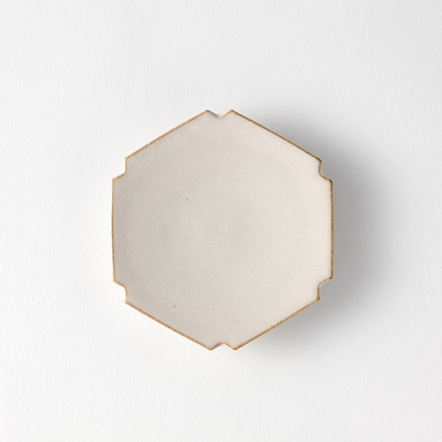 見野大介 六角皿(B) 鳥ノ子釉 3寸