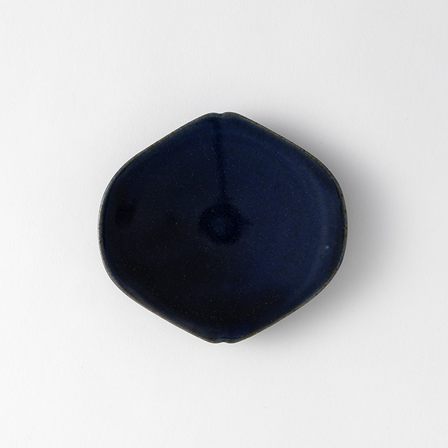 見野大介　花菱皿　雨燕釉　4寸