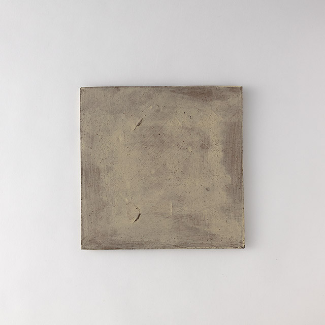 二階堂明弘 焼き締めタタラ四方皿23.5cm