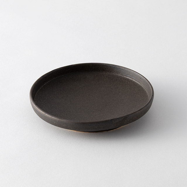 関口憲孝 グレー切立小皿 黒