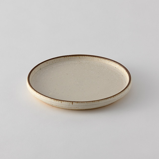 toki　切立16cmプレート　アイボリー