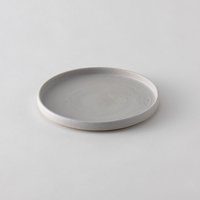 児玉修治　切立プレート　ホワイト　15.5cm