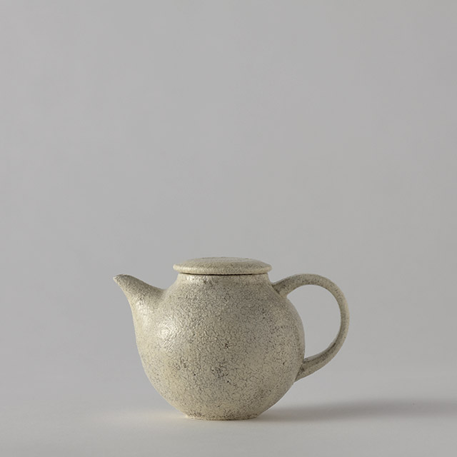 大橋睦　灰釉ポット