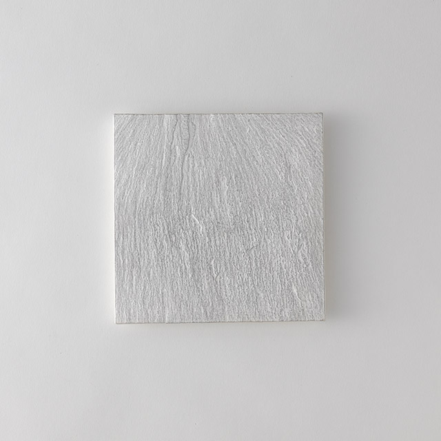 硯石正角プレート シルバー18cm 有田焼